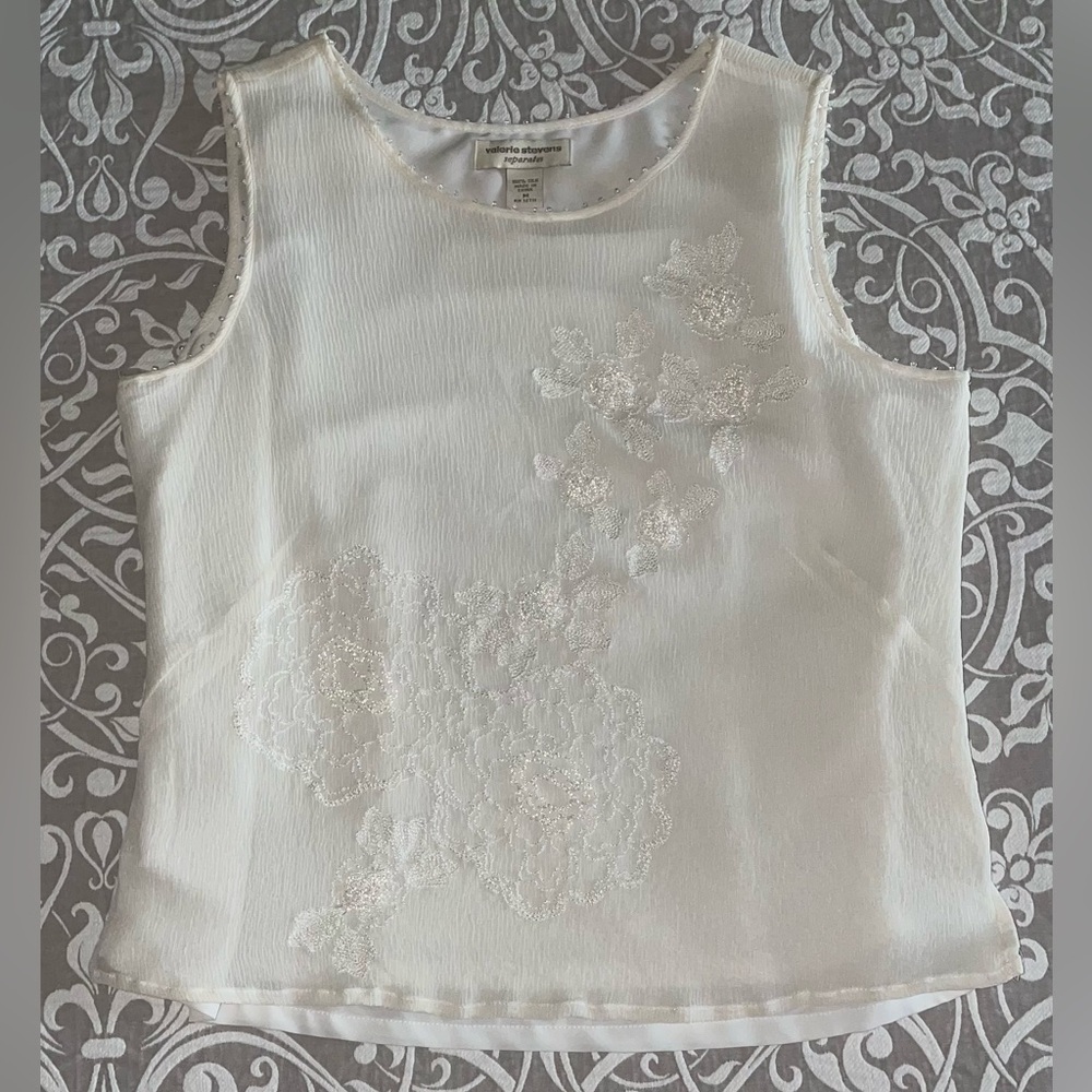 Valerie Stevens 100% silk white sleeveless top